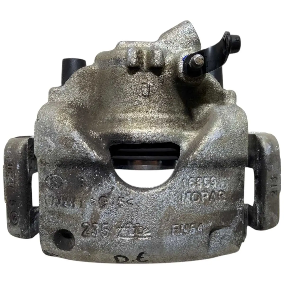 Pinça Freio Dianteira Esquerda Fiat Strada 1.3 2024 - Cx164
