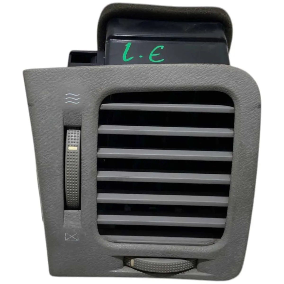 Difusor Ar Esquerdo Hyundai Azera 2009 -15806