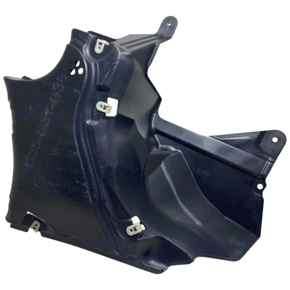 Acabamento Tras Direito Carroceria Bmw 530e 2.0 2022 - Cx187